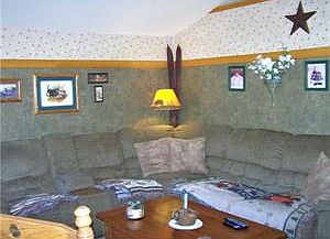 4th image of 255 McNaughton Ave