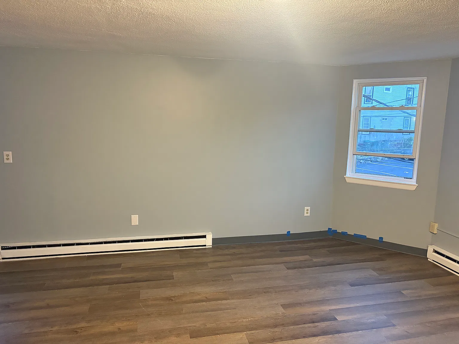 2 bed, 1000 sqft, $2,250 — Photo 2