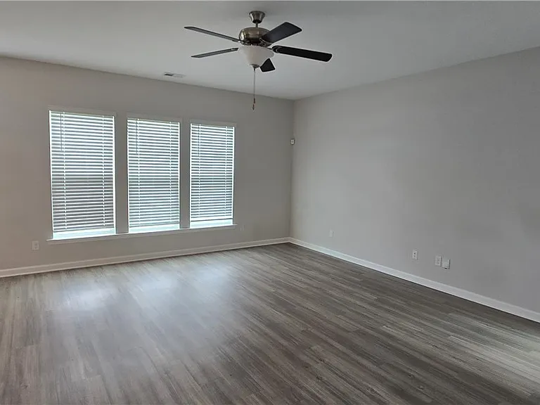 36 Jazz Dr — Photo 10