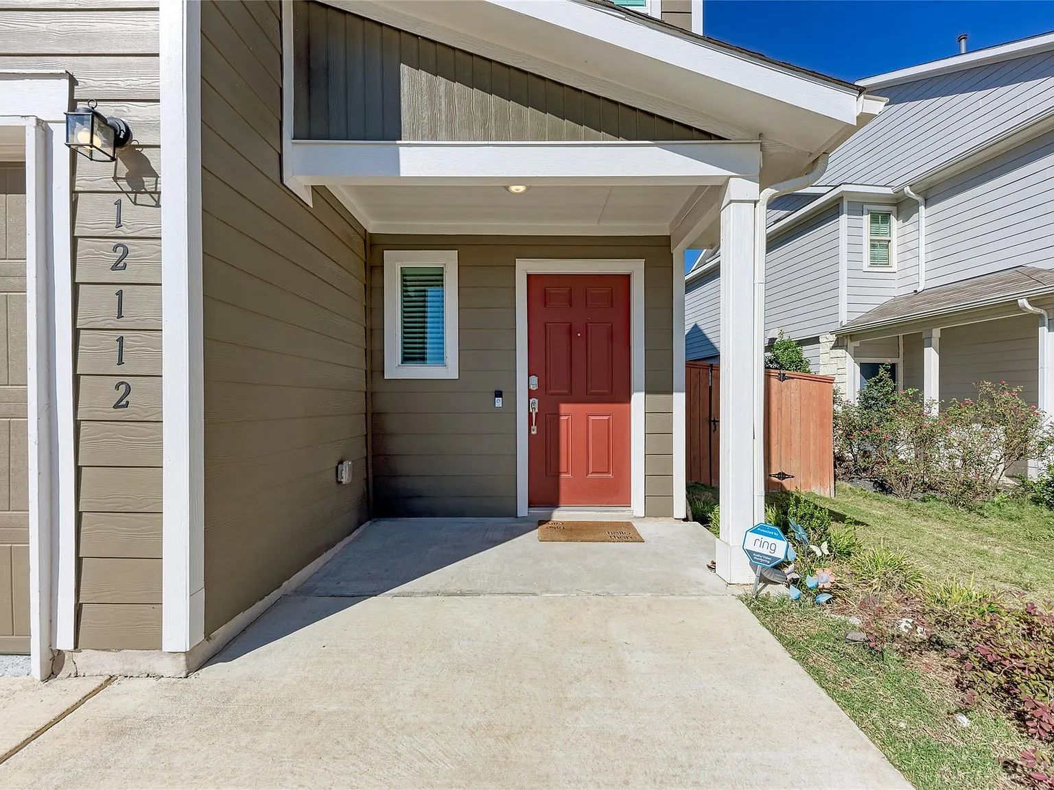 3 bed, 2.5 bath, 1576 sqft, $1,750 — Photo 4