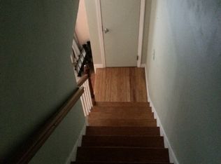 8326 263rd St, Glen Oaks, NY 11004