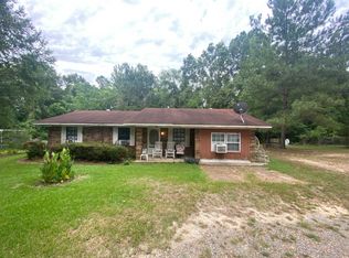231 Collins Rd, Columbia, LA 71418