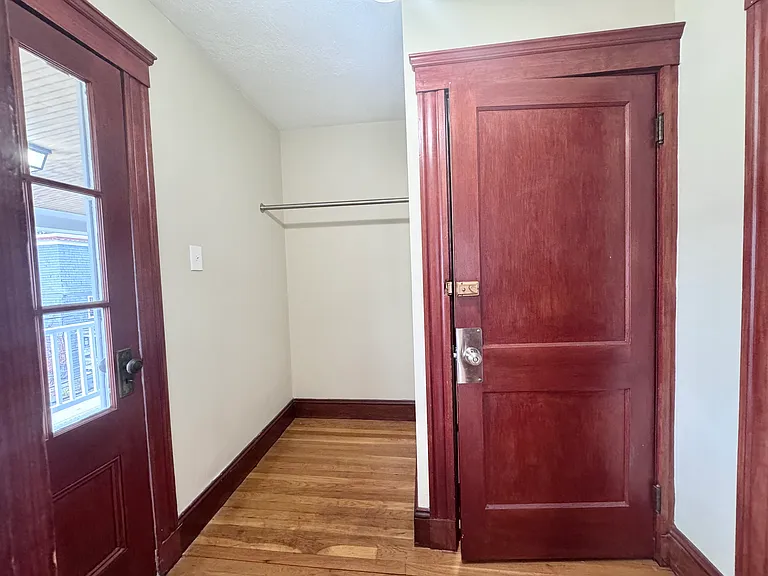 88 Beechcroft St #3 — Photo 14