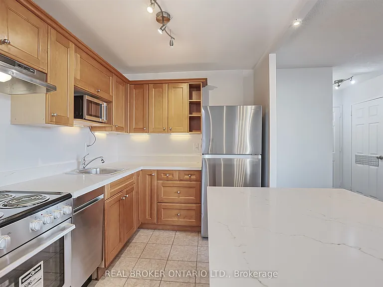 3065 Queen Frederica Dr #707 — Photo 15