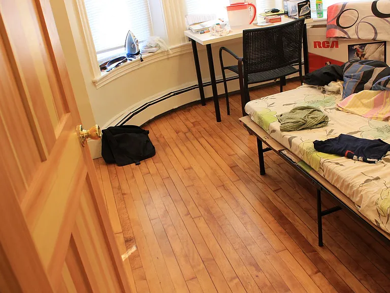 127 Cedar St #3 — Photo 5