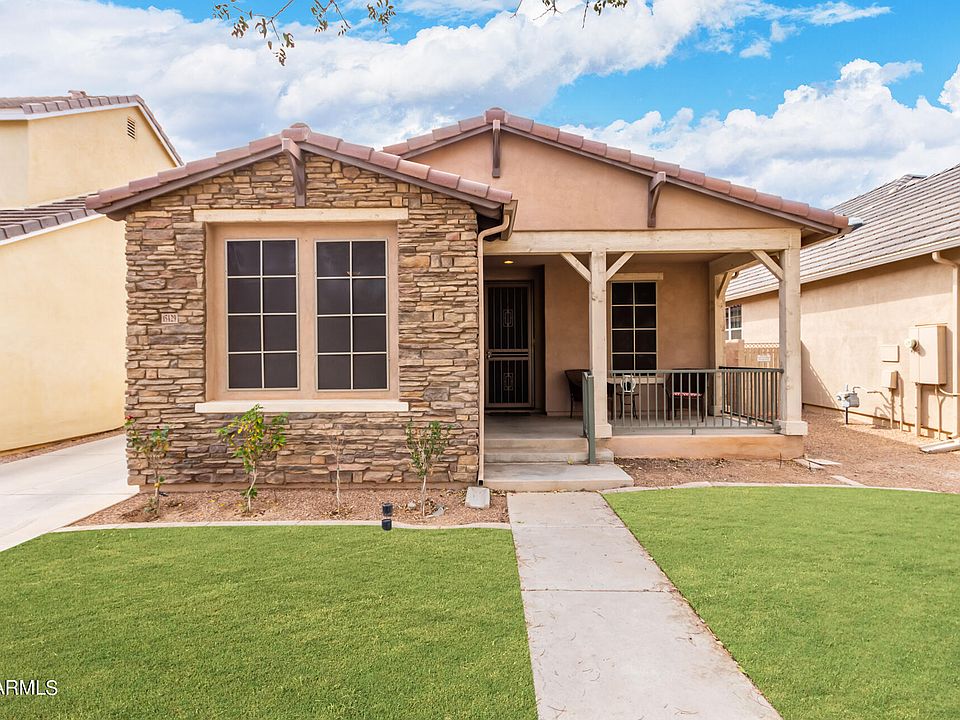 1st image of 15429 W Dahlia Dr