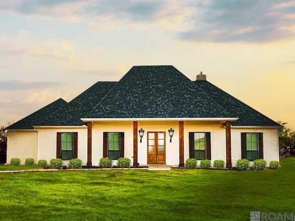 11157 Toria Ln, Saint Amant, LA 70774