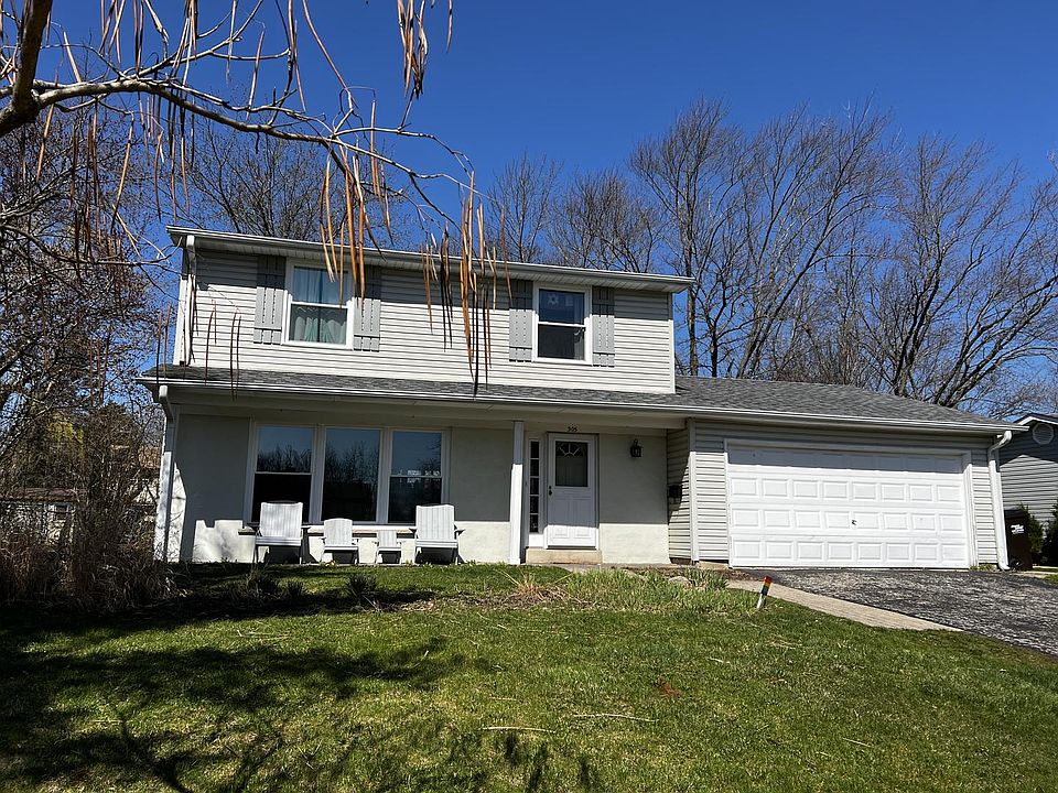 1st image of 305 Pebble Creek Dr