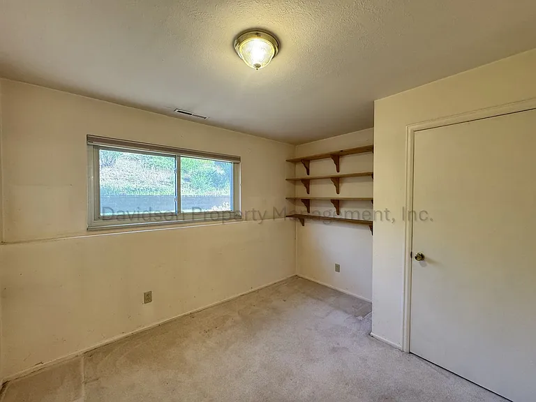 1429 Auburn Dr — Photo 12