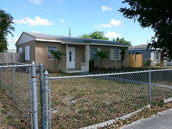 2nd image of 15321 NW 32nd Ave
