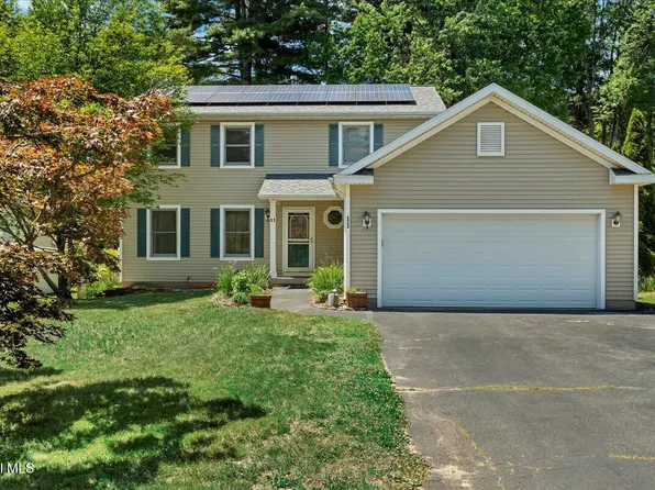 11 Bain Drive, Delmar, NY 12054