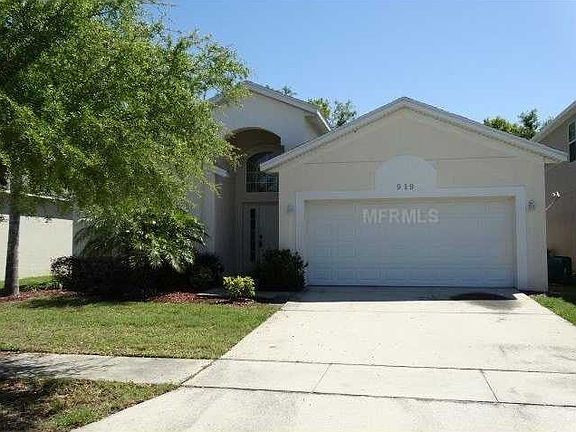 2nd image of 919 Emerald Green Ct