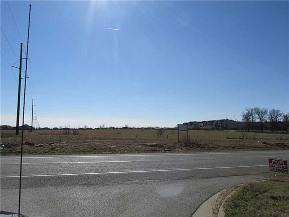 5th image of 1708 SW Regional Airport Blvd