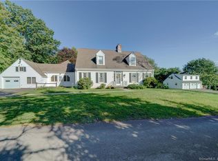 1697 Chamberlain Hwy, Berlin, CT 06037