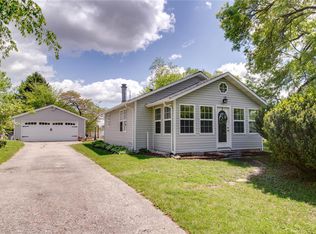 115 Cannavan Dr, Godfrey, IL 62035