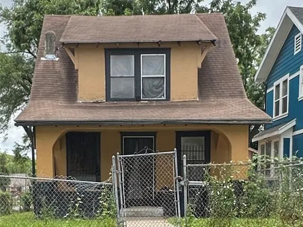 1419 E 40th St, Kansas City, MO 64110