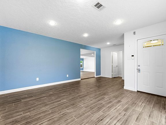 4th image of 4513 W 43rd St