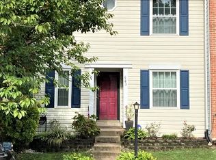 903 Wind Ridge Dr, Stafford, VA 22554