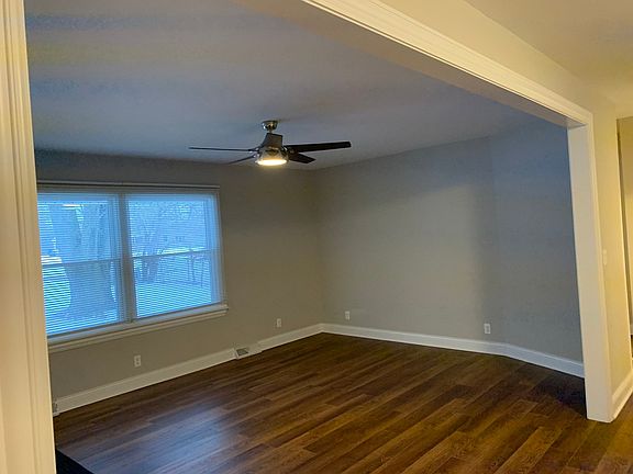 3rd image of 855 Munhall Ave #A