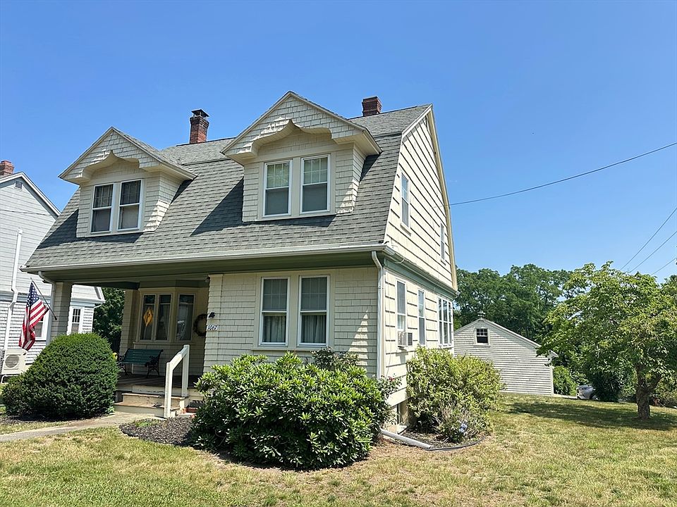 2nd image of 1067 Sandwich Rd