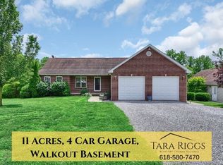 11460 Silver Creek Rd, Alhambra, IL 62001