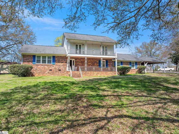 125 Greenway Ave, Union, SC 29379