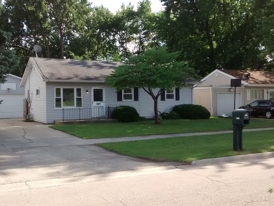 1st image of 1111 Evans Ave