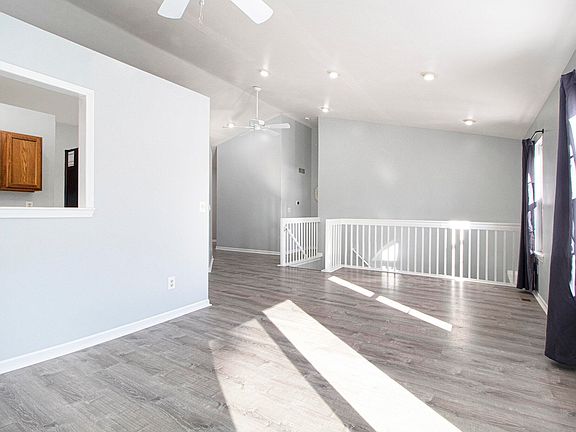 5th image of 7247 Muirfield Dr