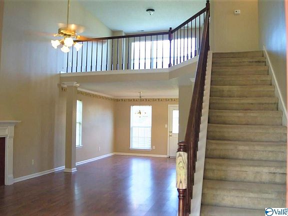 5th image of 299 Bradford Farms Dr
