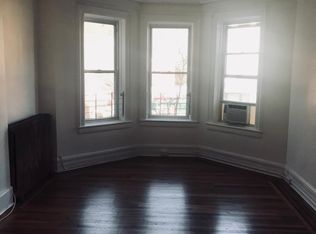 11 Adelaide Pl #2A, Edgewater, NJ 07020