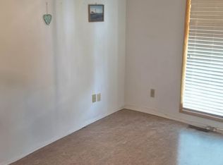 632 Holland Ave, Delavan, WI 53115