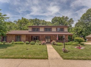 1011 N Smiley St, O'Fallon, IL 62269