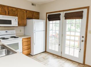 546 S 19th St, West Des Moines, IA 50265