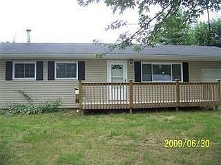 1st image of 107 Joan Ave