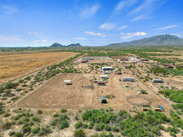 XXX W Buffalo Dog Road #-, Aguila, AZ 85320