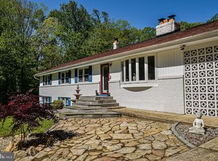 7516 Lee Chapel Rd, Fairfax Station, VA 22039