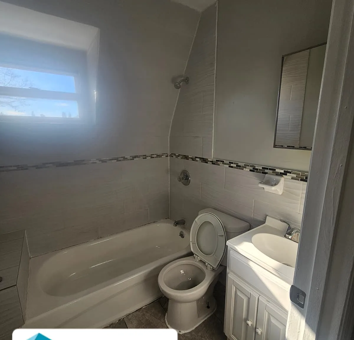 1 bed, $1,600 — Photo 3