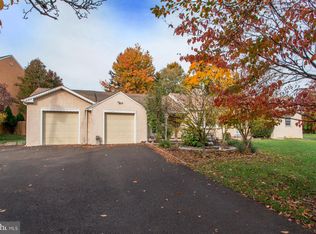 983 Horsham Rd, North Wales, PA 19454