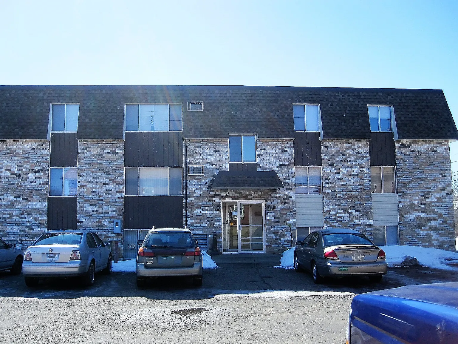 2 bed, 750 sqft, $1,000 — Photo 2