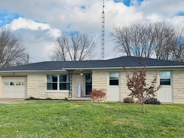 351 Redwood Dr, Seymour, IN 47274