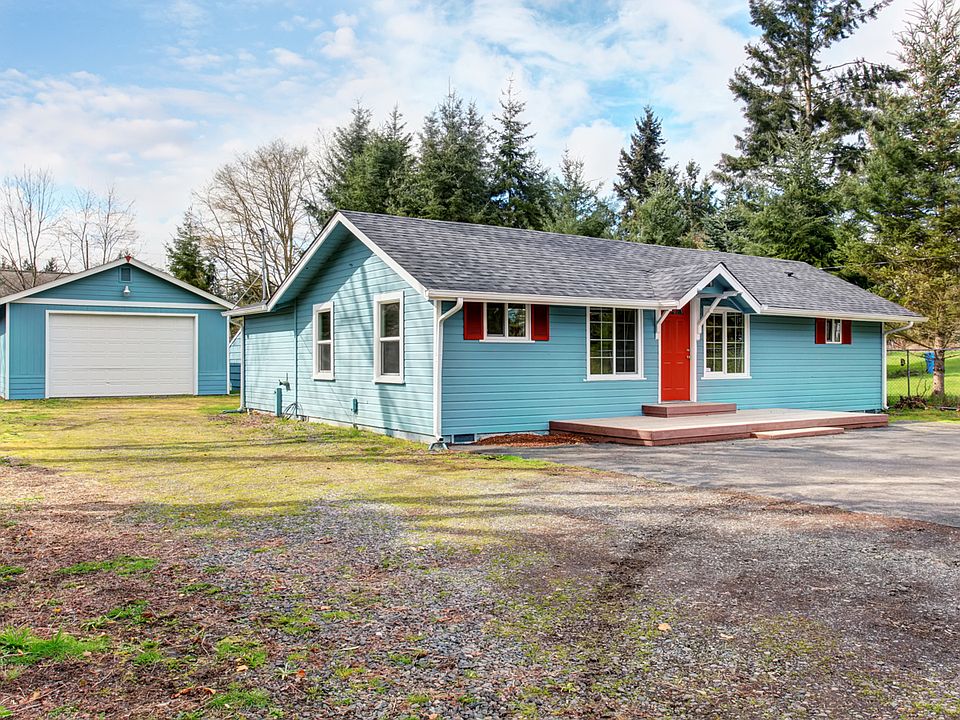 1st image of 6824 52nd Ave W