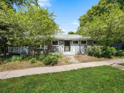 1825 Morningside Dr, Iowa City, IA, 52245