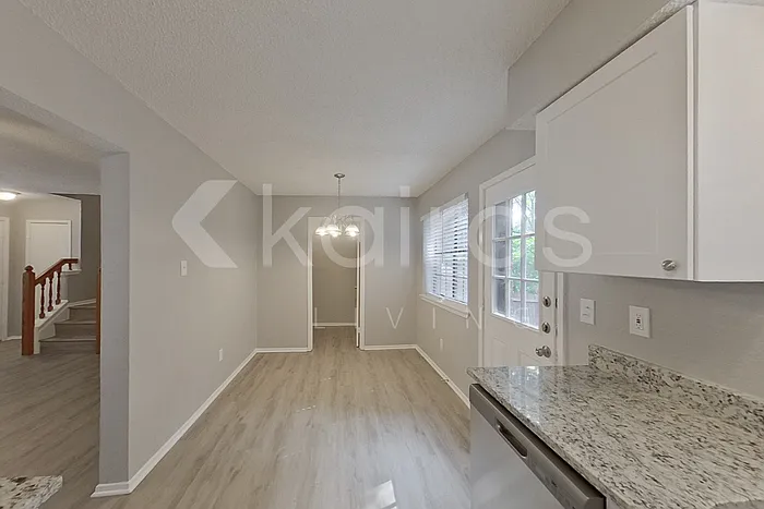 2146 Woodnote Ln — Photo 6