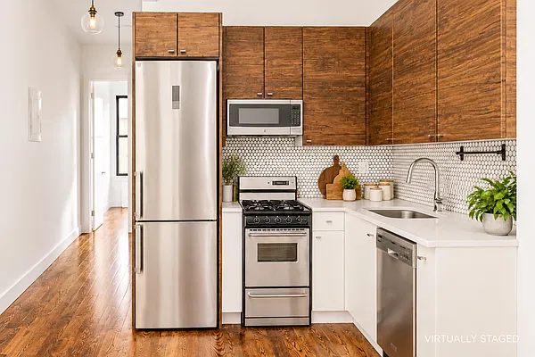 Kitchen, photo 1