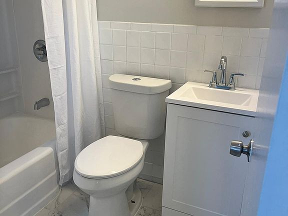 5th image of 444 E 36th St APT 7
