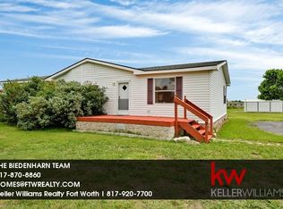 9216 Magnolia Blossom Trl, Fort Worth, TX 76131