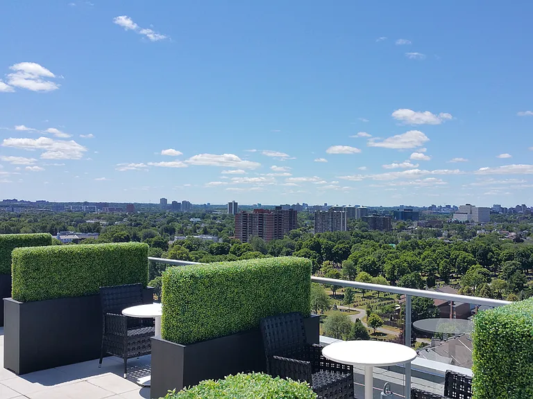 460 Saint Laurent Blvd — Photo 30