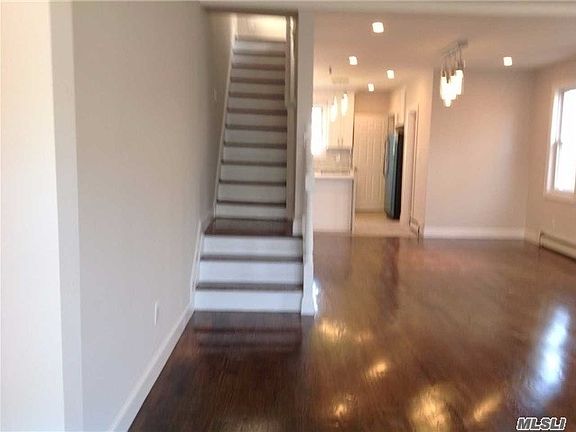 4th image of 9107 246th St #House