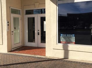 133 S Hill St, Griffin, GA 30223
