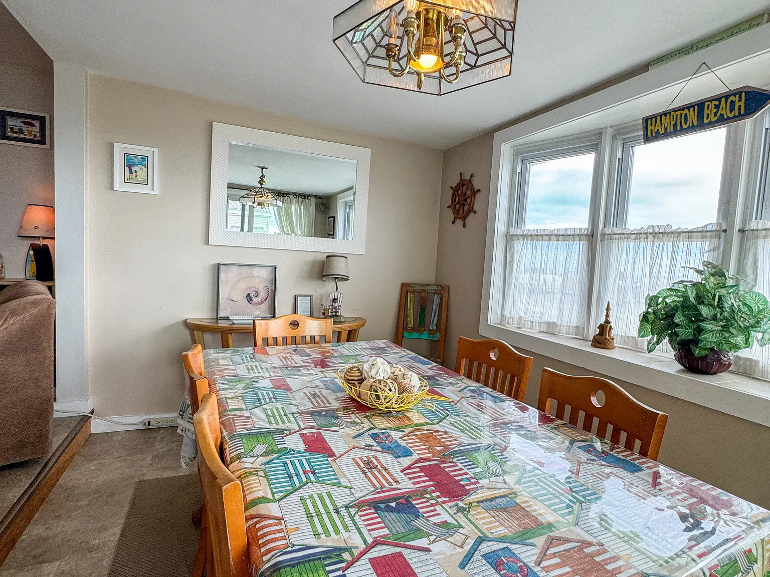 2 bed, 700 sqft, $2,500 — Photo 4